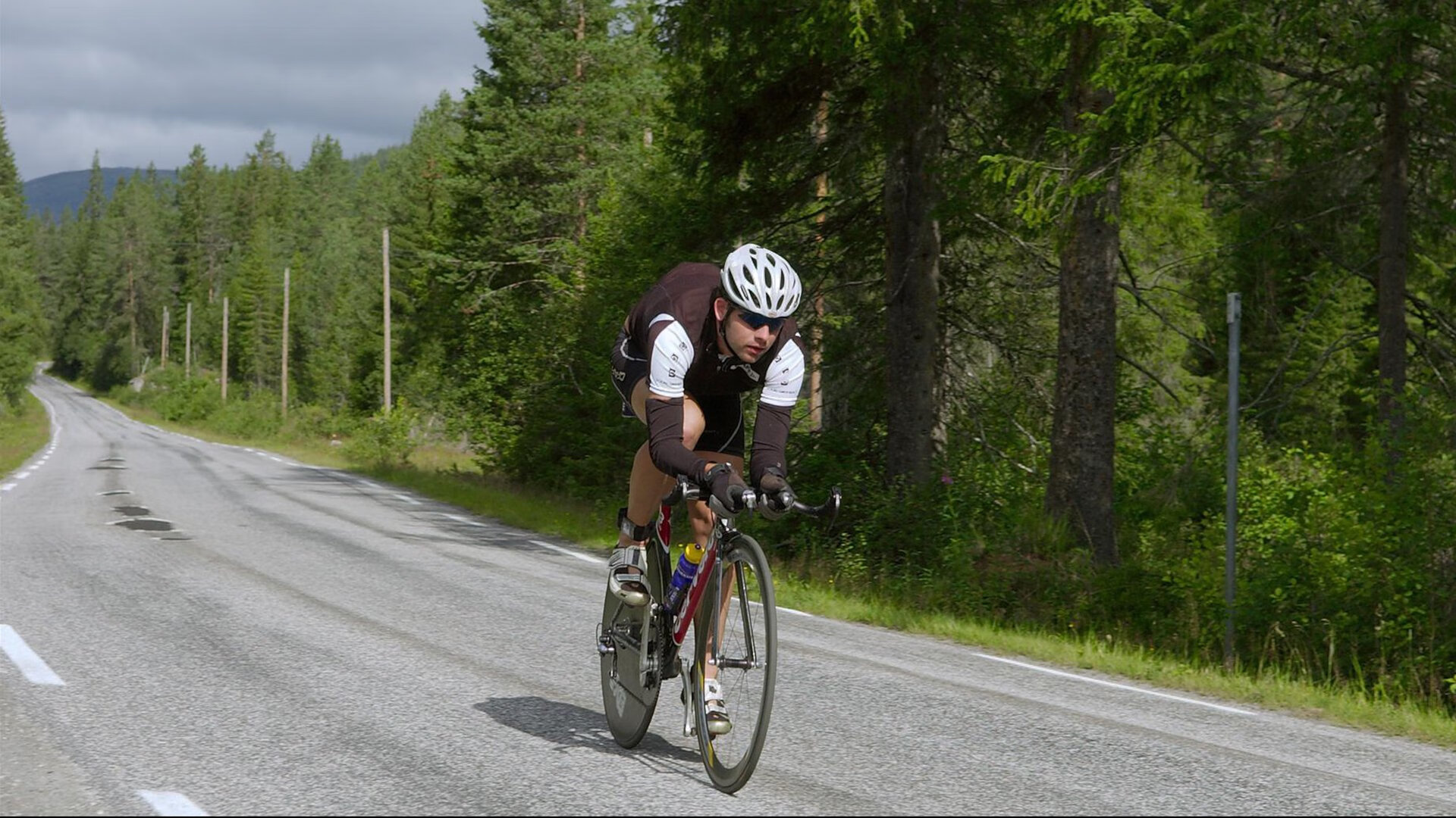 美国队在国际乒联混合团体世界杯中的出色表现与战术布局,美国队乒乓球选手